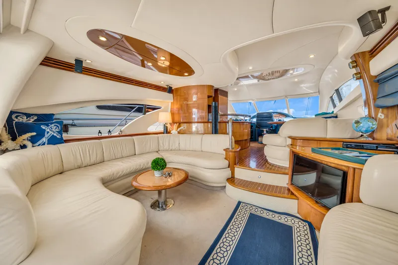 Alisa Yacht Photos Pics 