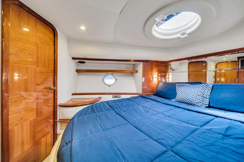 Alisa Yacht Photos Pics 