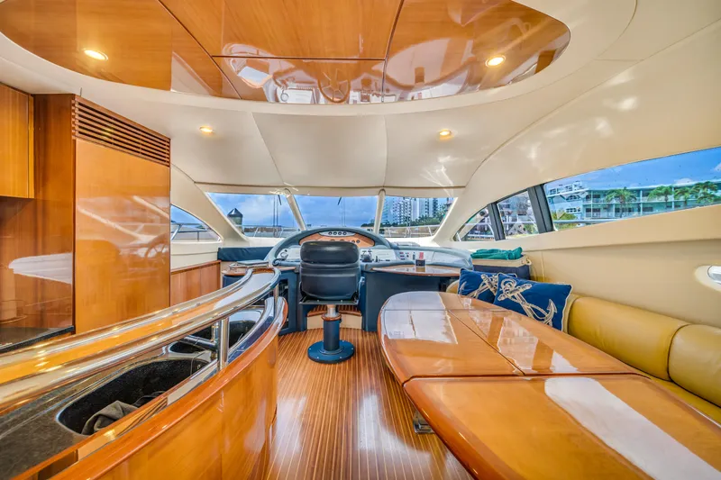 Alisa Yacht Photos Pics 