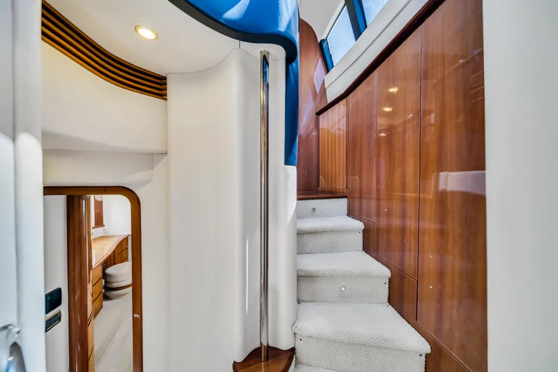 Alisa Yacht Photos Pics 