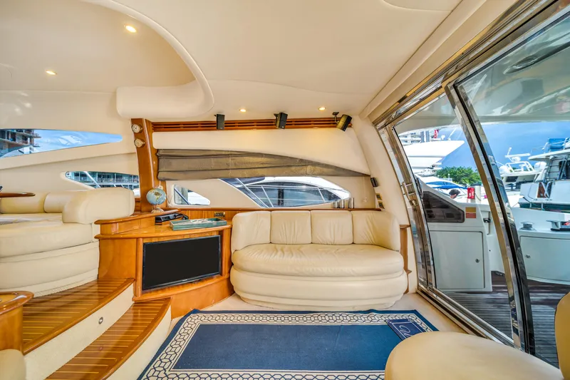 Alisa Yacht Photos Pics 