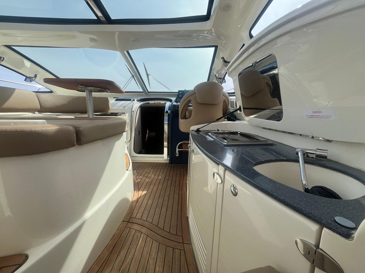 2010 Atlantis 54 