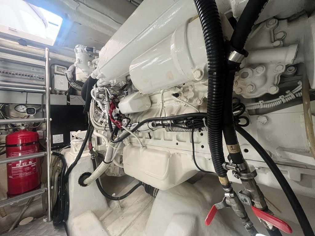 2010 Atlantis 54 