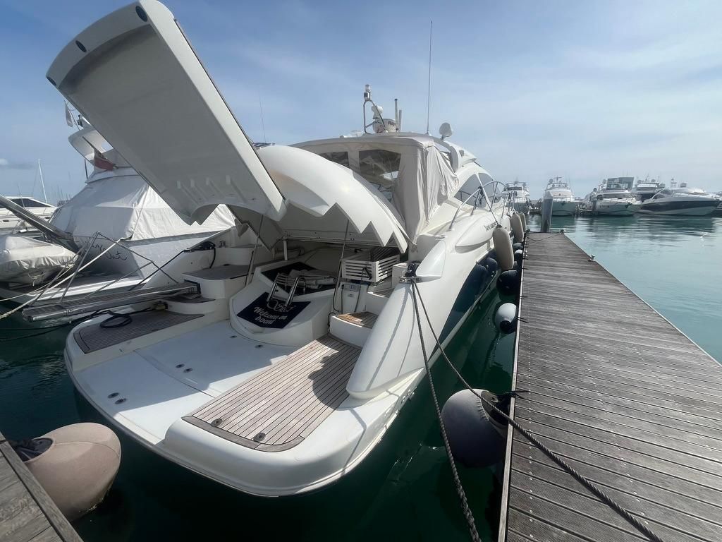2010 Atlantis 54 