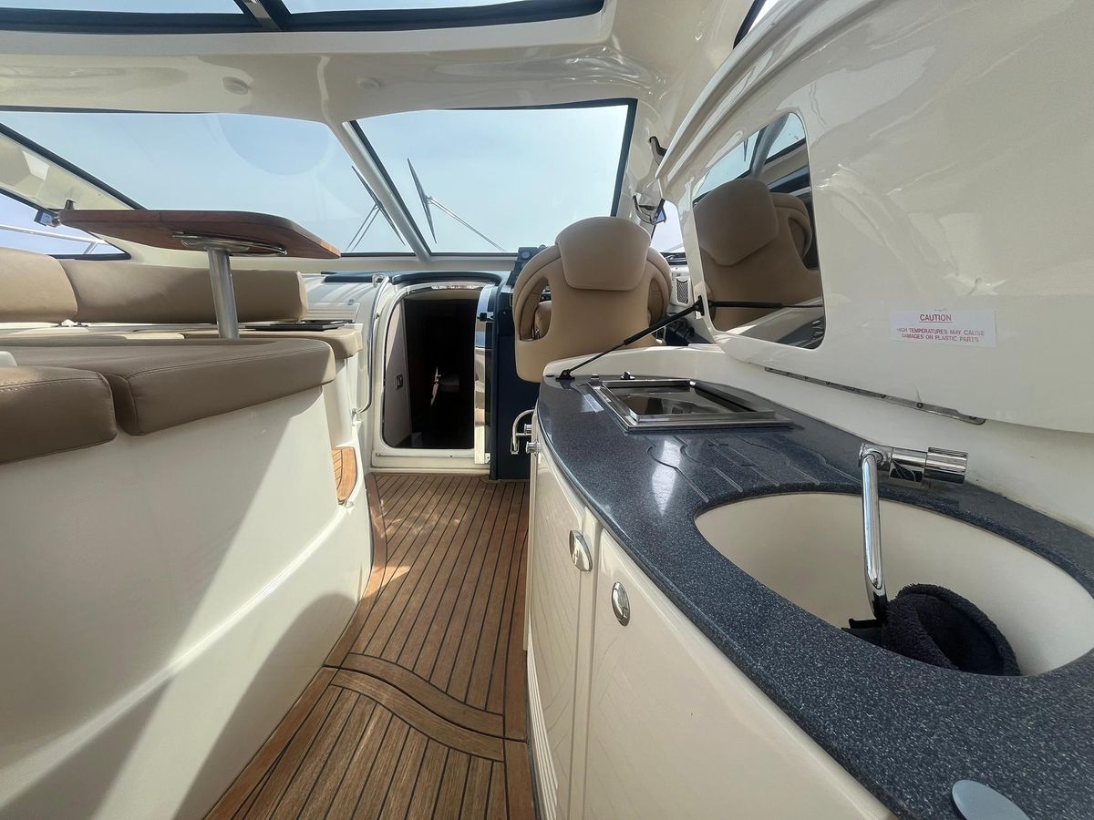 2010 Atlantis 54 