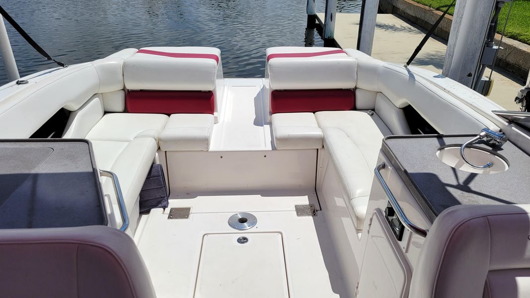 2007 Regal 2700 Bowrider