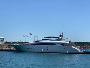 2010 Maiora 32 DP