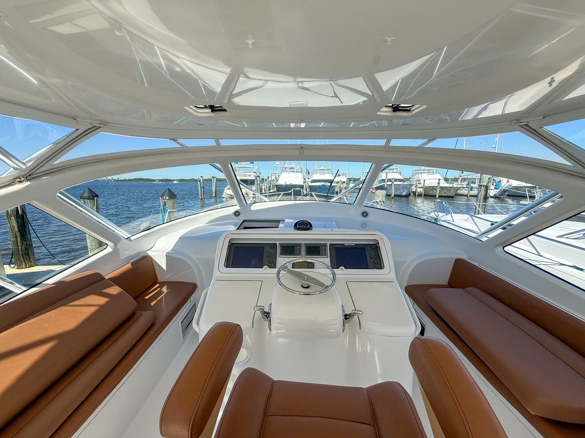 2011 Viking 42 
