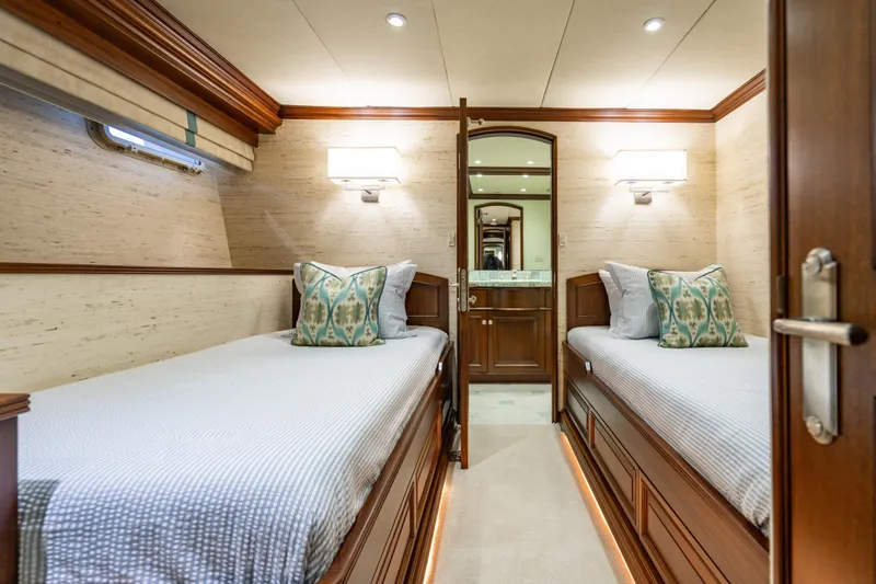 Gitana Yacht Photos Pics 