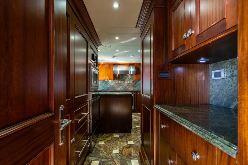 Gitana Yacht Photos Pics 