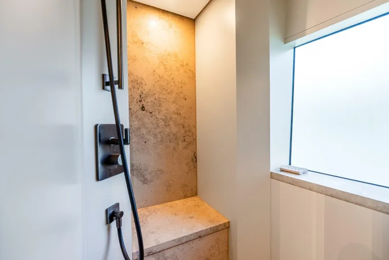 Lady Sadie Yacht Photos Pics 