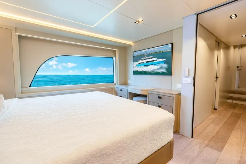 Lady Sadie Yacht Photos Pics 