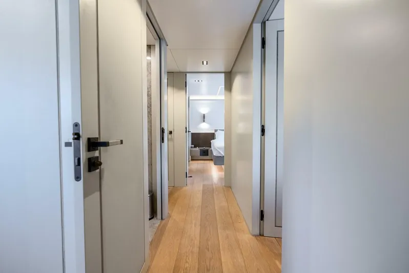 Lady Sadie Yacht Photos Pics 