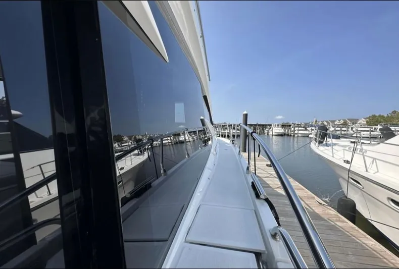 The Good Life Yacht Photos Pics 