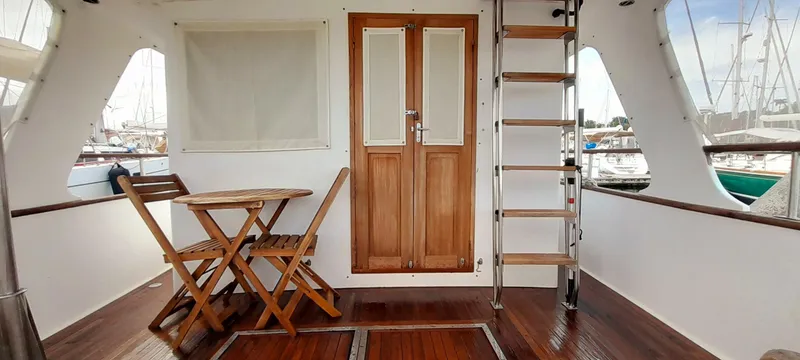 Mv Crackerjack Yacht Photos Pics 