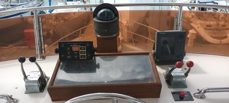 Mv Crackerjack Yacht Photos Pics 