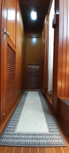 Mv Crackerjack Yacht Photos Pics 