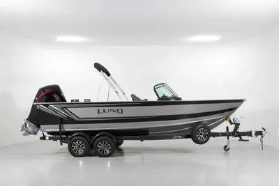 Lund 2075 Fisherman