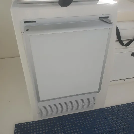 Adopted Seamen Yacht Photos Pics 