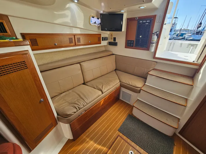 Adopted Seamen Yacht Photos Pics 