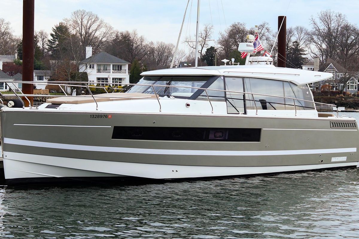 2015 Jeanneau 45 