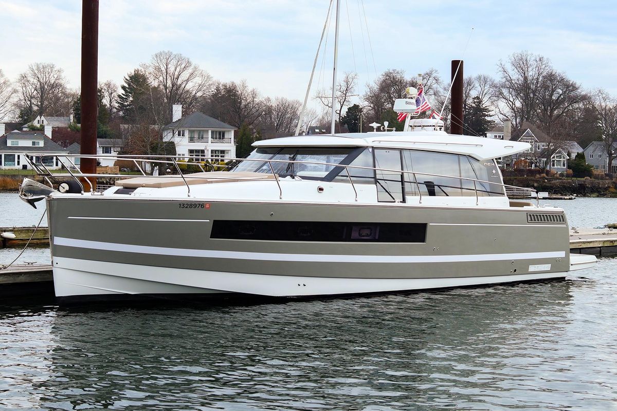 2015 Jeanneau 45 