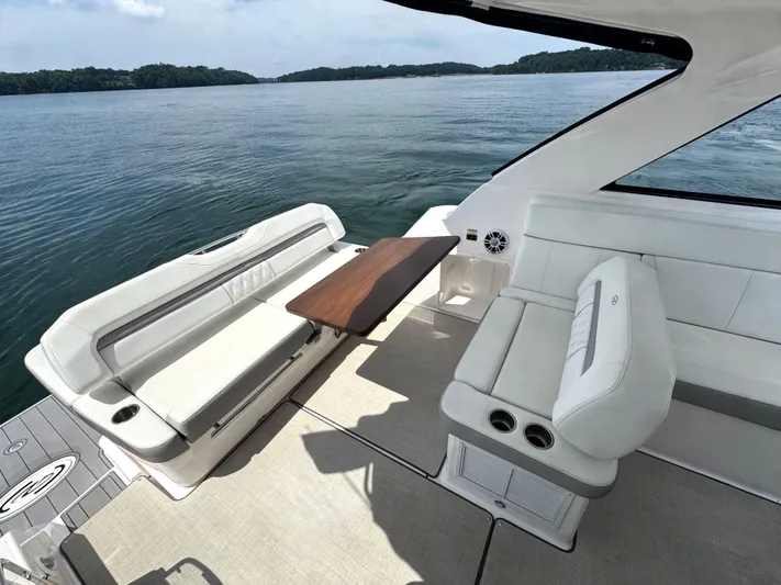  Yacht Photos Pics 2020 Regal 35 Sport Coupe - Image 34