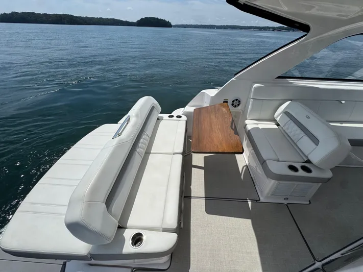  Yacht Photos Pics 2020 Regal 35 Sport Coupe - Image 33