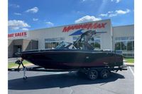 2023 MasterCraft XT23
