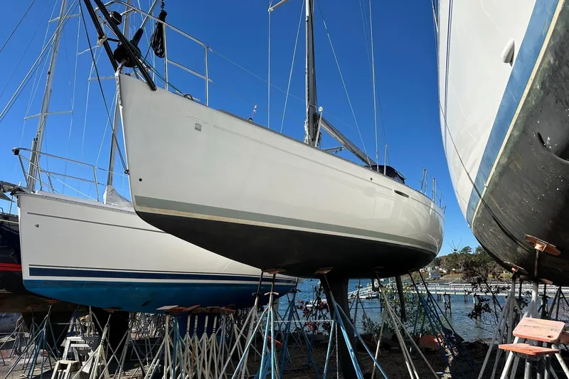 More Cowbell Yacht Photos Pics 