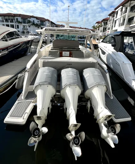 Sabbatical Yacht Photos Pics Engines - Covered