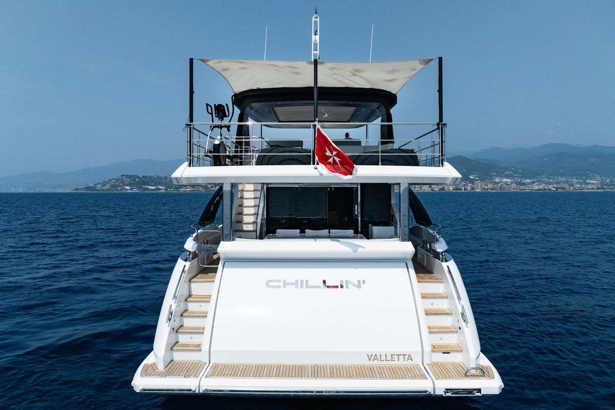 2020 Azimut 87 