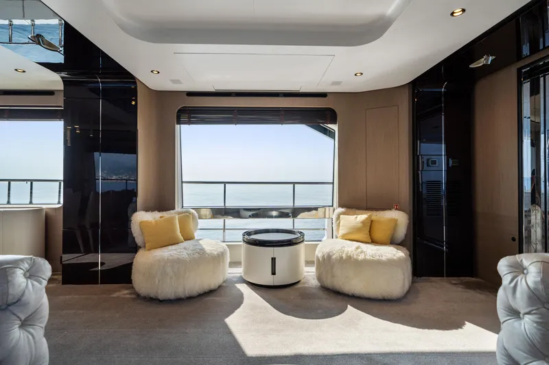 Chillin' Yacht Photos Pics Luxurious interior of 2020 Azimut Grande 27 METRI yacht with ocean view.