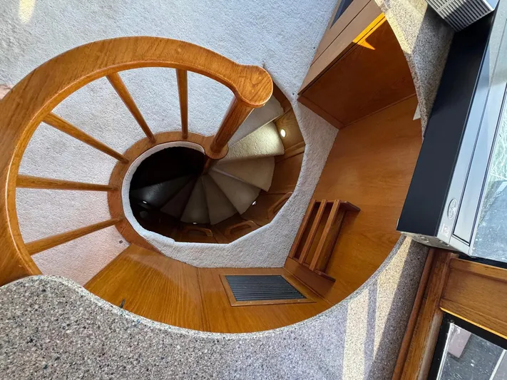 Al Di La Yacht Photos Pics 