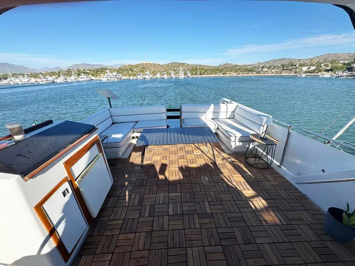 Al Di La Yacht Photos Pics 