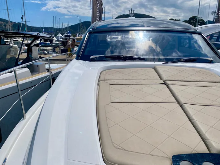  Yacht Photos Pics Fairline GT 50