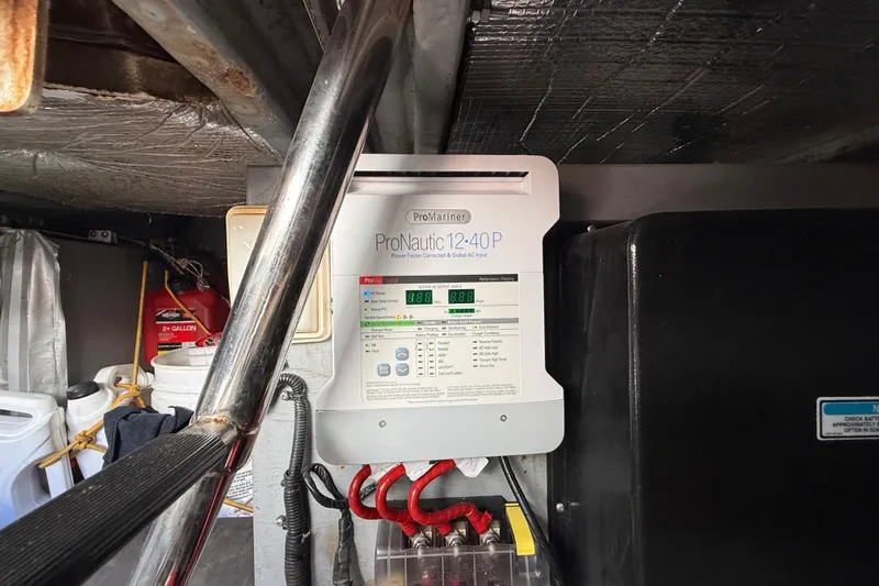  Yacht Photos Pics ProNautic 12-40P charger in 1999 Sea Ray 410 Express Cruiser engine room.