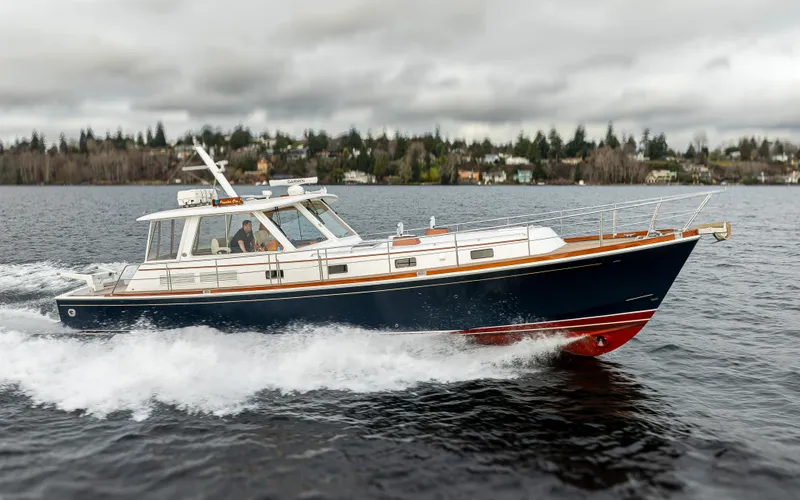 Premier Cru Yacht Photos Pics 