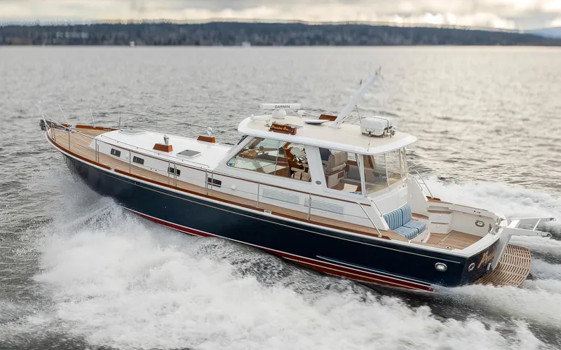 Premier Cru Yacht Photos Pics 