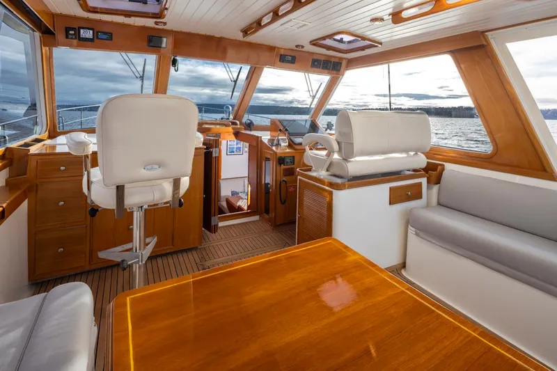 Premier Cru Yacht Photos Pics 