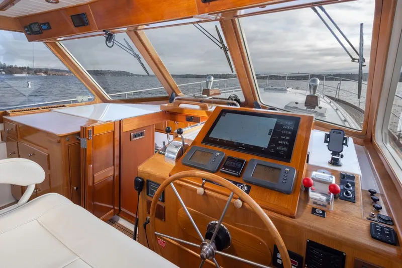 Premier Cru Yacht Photos Pics 