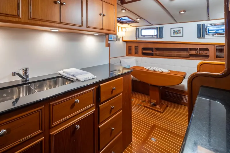 Premier Cru Yacht Photos Pics 