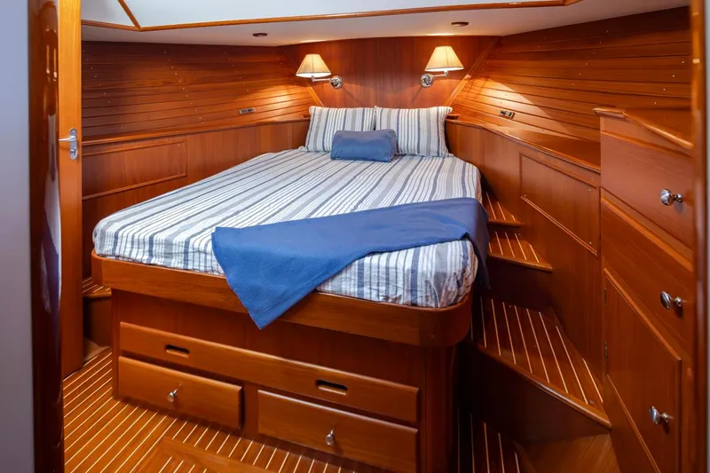 Premier Cru Yacht Photos Pics 