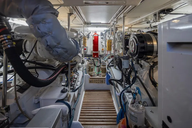 Premier Cru Yacht Photos Pics 