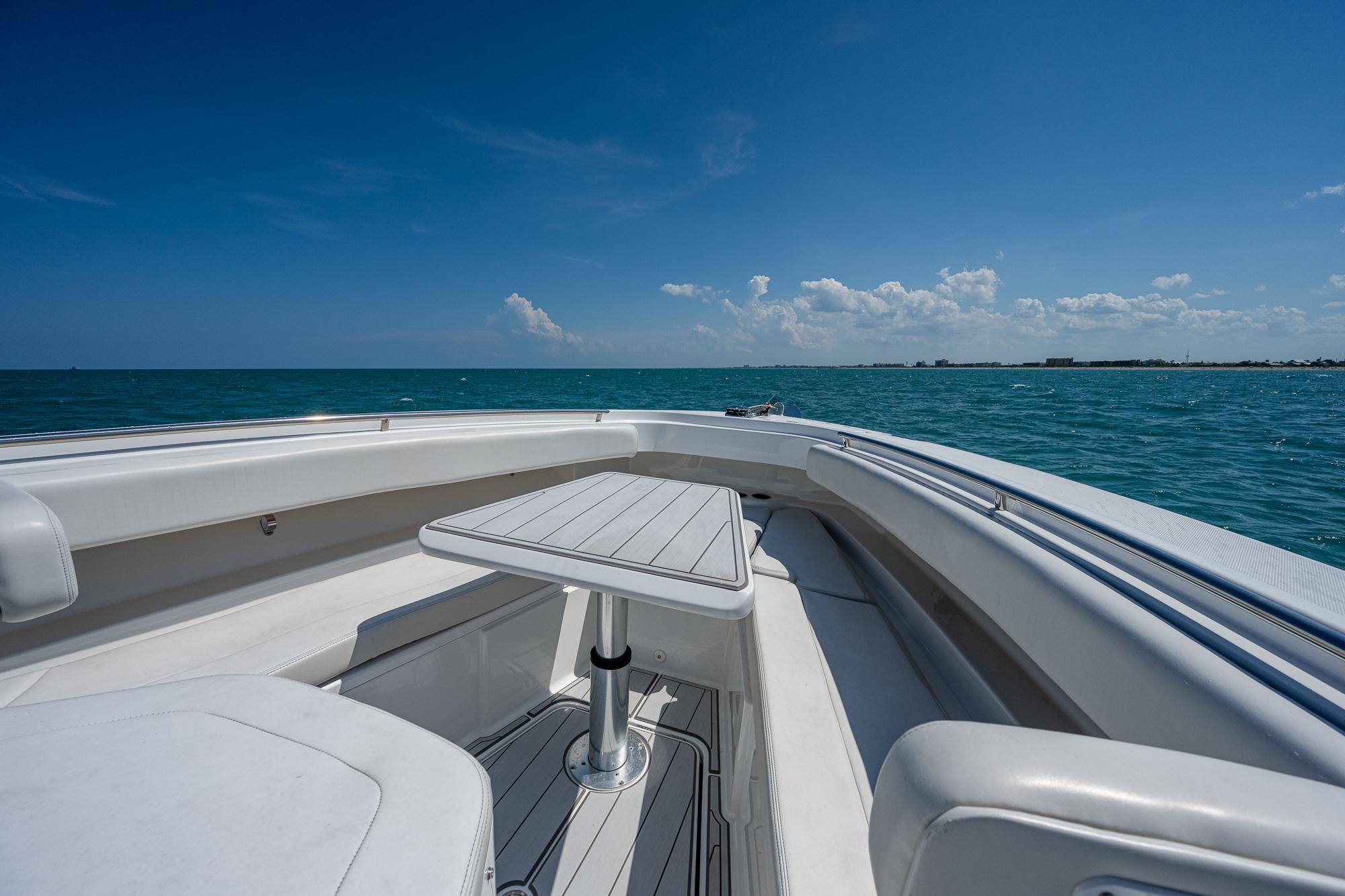 2021 HCB 42 Lujo Center Console for sale - YachtWorld