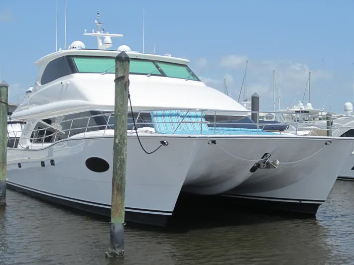 Blue Abyss Yacht Photos Pics 