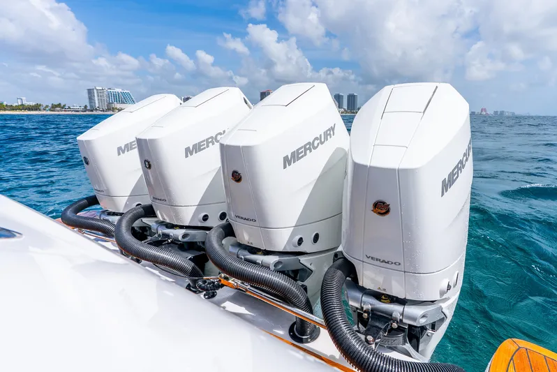  Yacht Photos Pics Four Mercury Verado outboard engines on a 2024 Intrepid 427 Nomad SE boat, ocean backdrop.