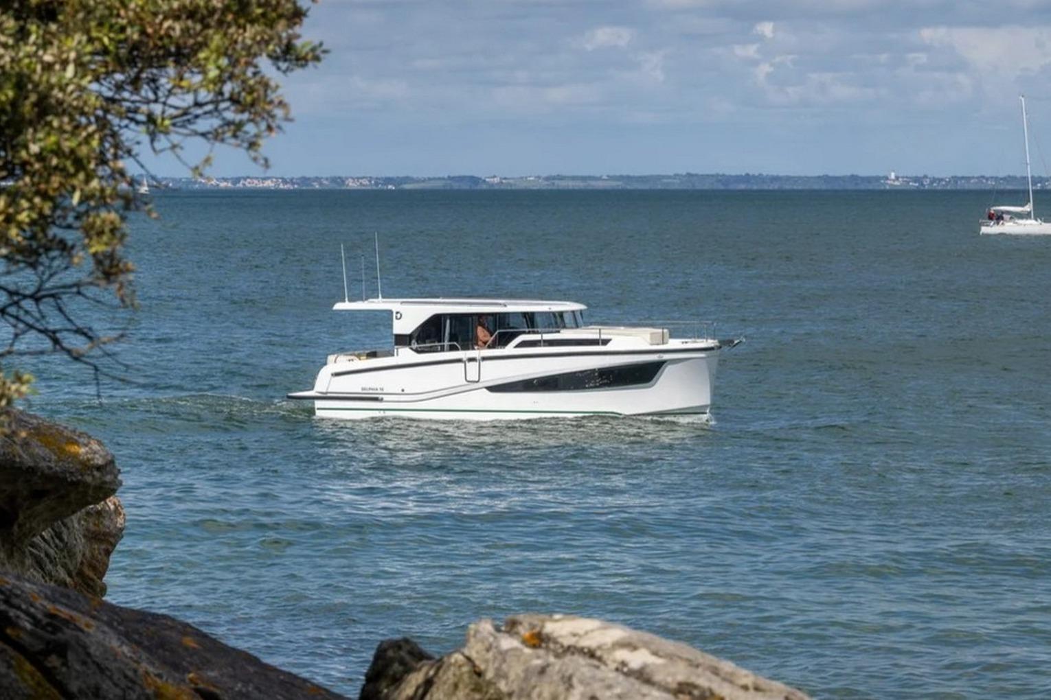 2026 Delphia D10 Sedan