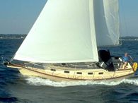 1990 Island Packet 32