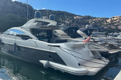 2006 Azimut 68S